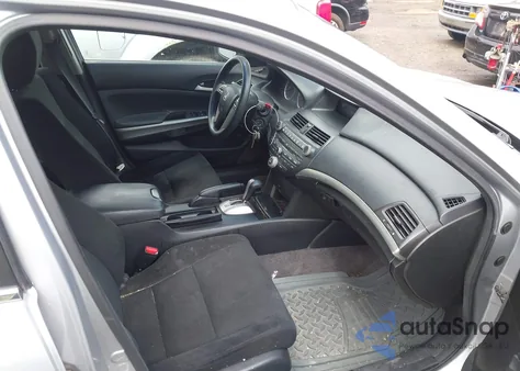 2010 Honda Accord 2.4 Ex из США, поврежденный, VIN 1HGCP2F7XAA092241